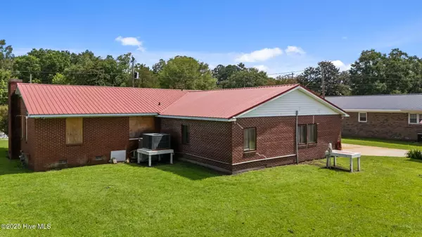 Trenton, NC 28585,322 W Jones ST