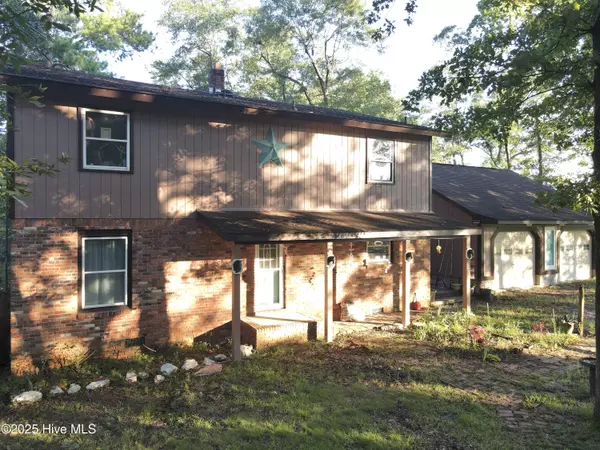 Maxton, NC 28364,208 Kyra LN