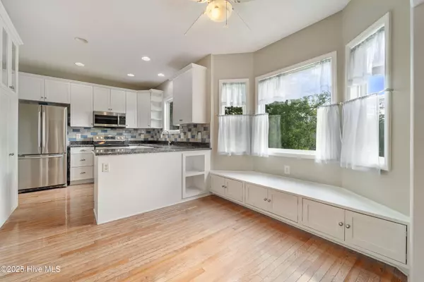 Sneads Ferry, NC 28460,119 Velma LN