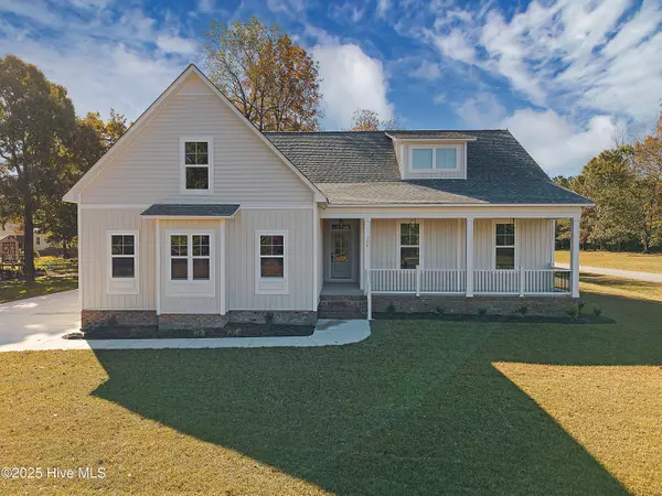 108 E Ag DR, New Bern, NC 28562