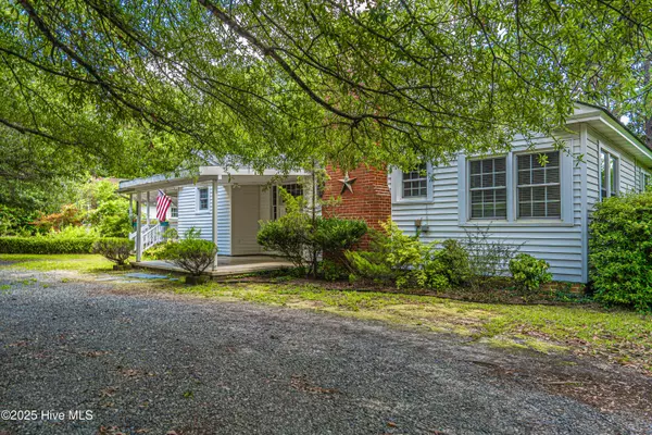 503 Carolina ST, Aberdeen, NC 28315
