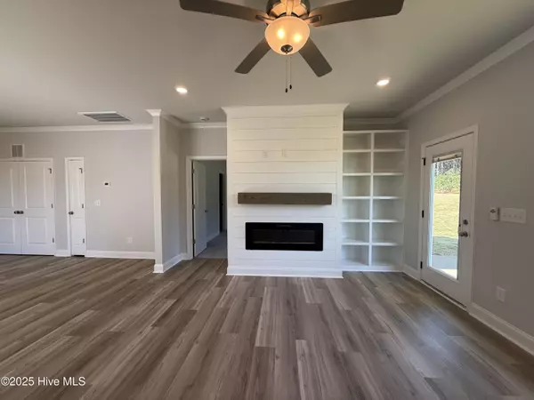 Clayton, NC 27520,262 Bluejay ST