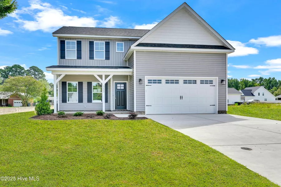 3223 Meadow DR, Farmville, NC 27828