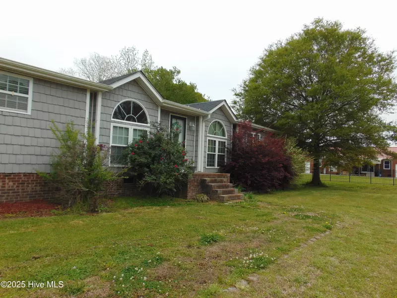 267 Sixth ST, Aurora, NC 27806