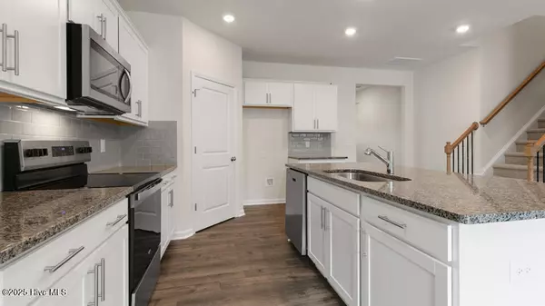 Aberdeen, NC 28315,934 Misty Creek DR