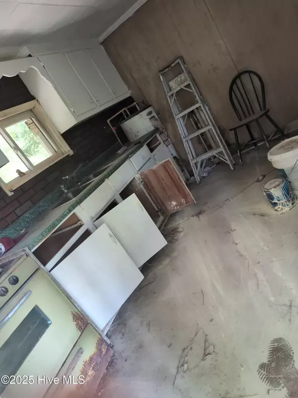 Aurora, NC 27806,22469 Nc Hwy 33