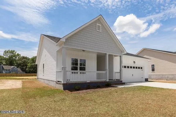 Jacksonville, NC 28540,315 E Theriualt CT