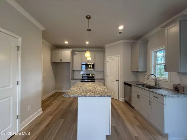 Clayton, NC 27520,57 Goldenrod LOOP