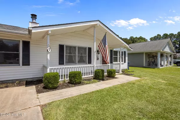 Havelock, NC 28532,707 Badger LN