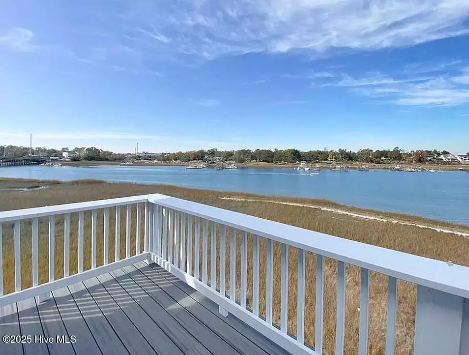 Wrightsville Beach, NC 28480,214 Lees Cut