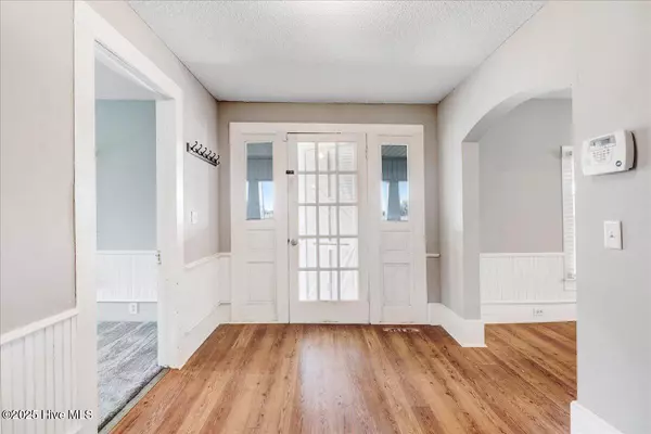 Mount Olive, NC 28365,2912 Nc Hwy 55 West