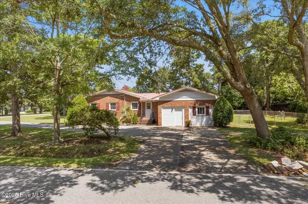 Wilmington, NC 28403,3953 Halifax RD