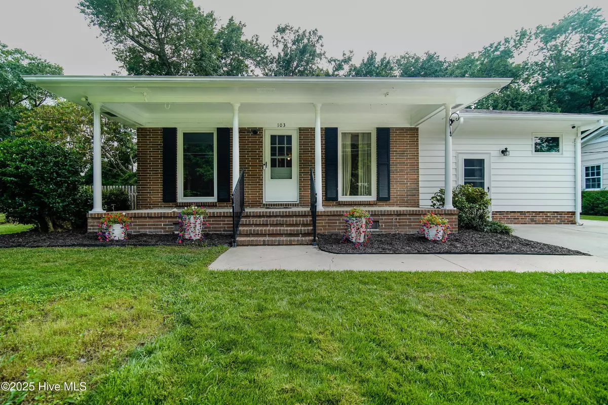 Jacksonville, NC 28546,103 Brookdale PLZ