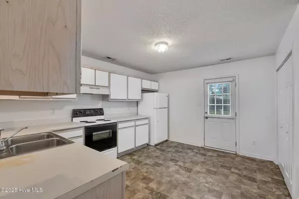 Jacksonville, NC 28546,705 Timberlake TRL