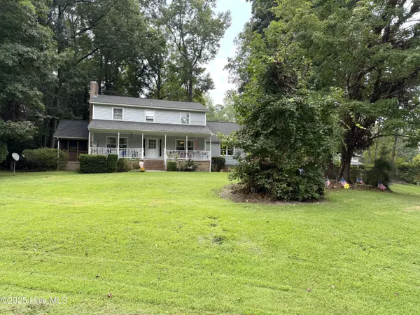 New Bern, NC 28560,101 Hughes LN