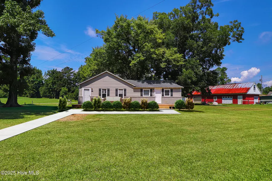 603 Gillikin RD, Beaufort, NC 28516