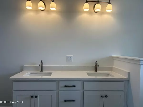 Wilmington, NC 28412,5209 Moonshell LOOP