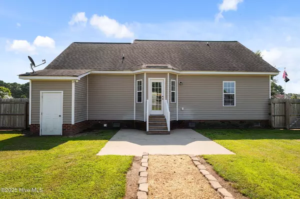 Washington, NC 27889,402 Northgate DR