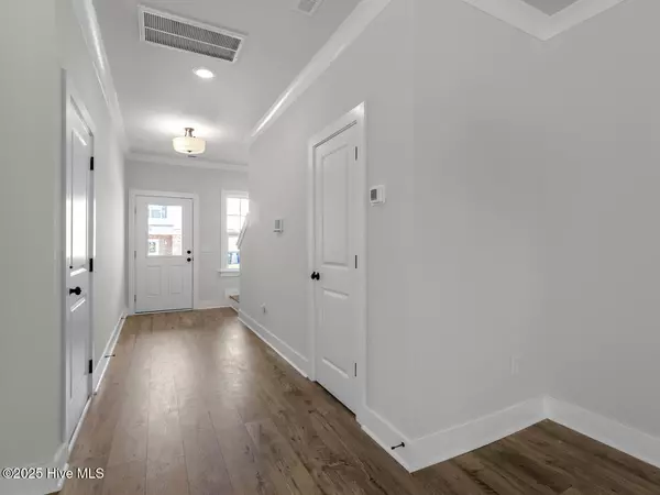 Surf City, NC 28445,206 Triton LN