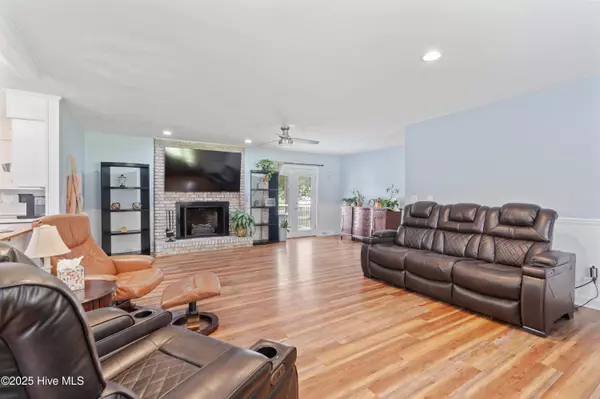 Leland, NC 28451,9135 Sue CIR NE