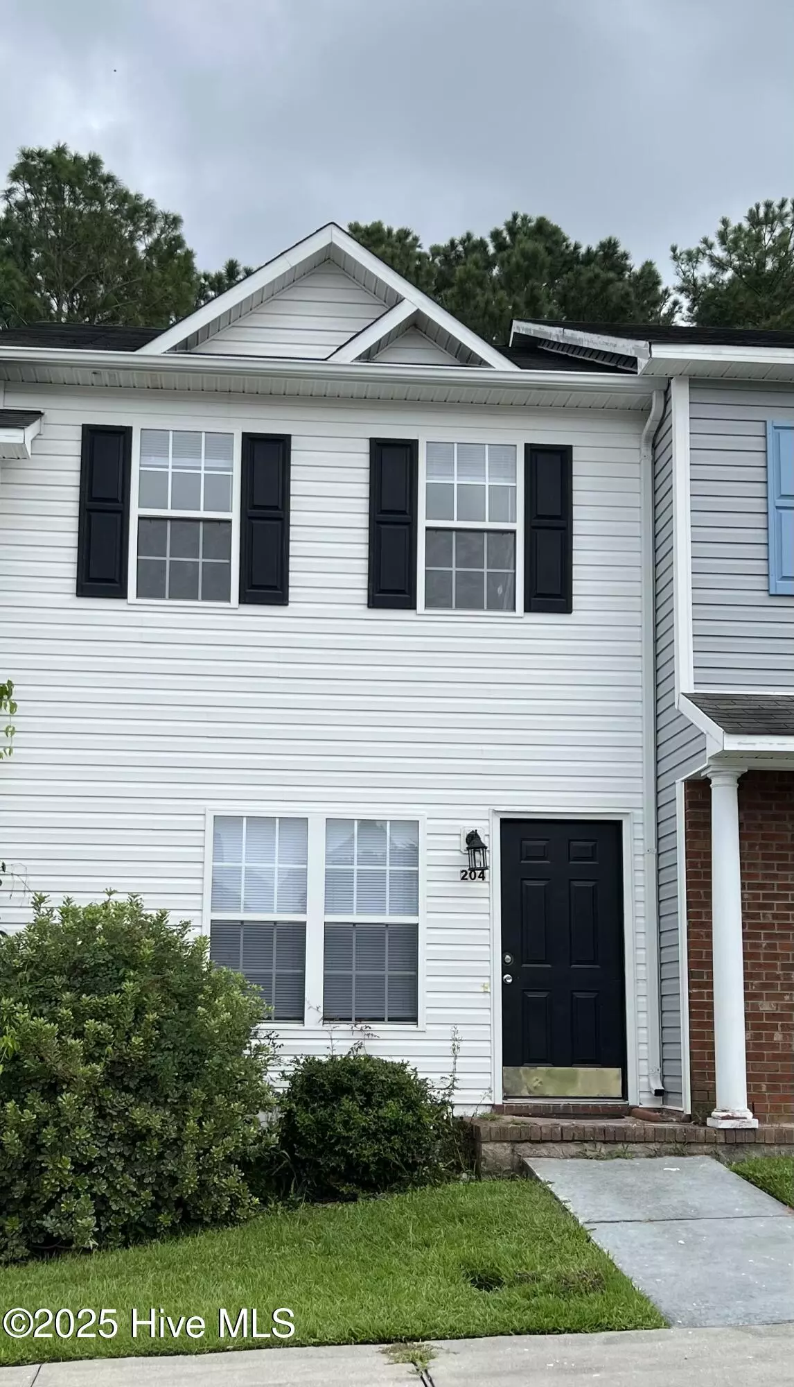 Jacksonville, NC 28546,204 Meadowbrook LN