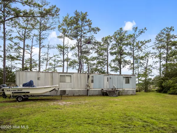 Cedar Point, NC 28584,119 Longleaf DR