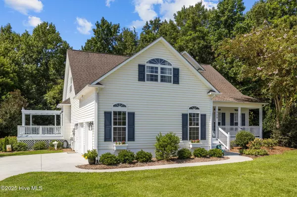 Swansboro, NC 28584,308 Duck HVN