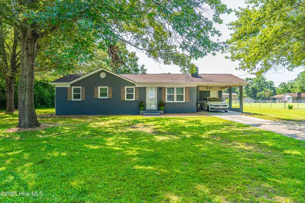 Rockingham, NC 28379,207 Deerfield RD