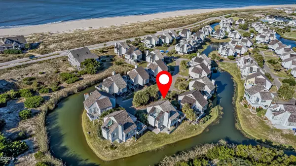 Bald Head Island, NC 28461,305 S Bald Head Wynd #17
