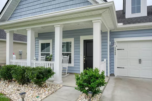 Calabash, NC 28467,1660 White Starfish CT