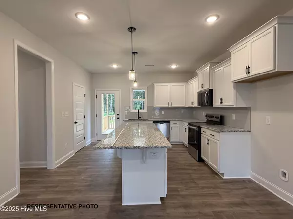 Dunn, NC 28334,42 Sundrops TRL