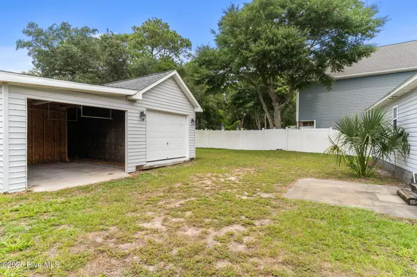 Oak Island, NC 28465,135 NE 15th ST