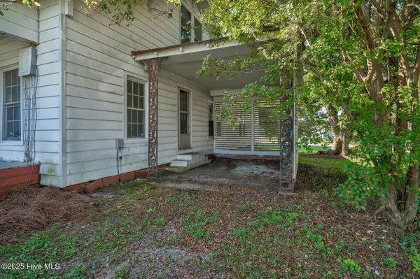 Spring Hope, NC 27882,3843 W Nc 97