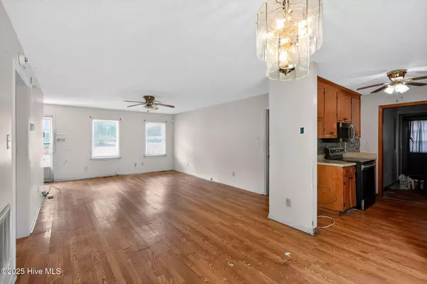 Goldsboro, NC 27530,402 Creech ST