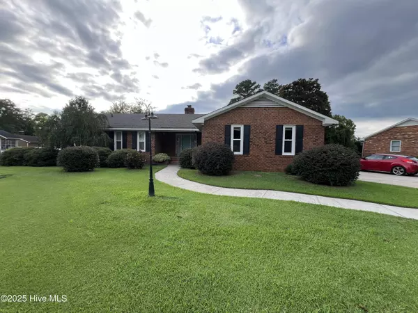 Washington, NC 27889,204 Ellison DR