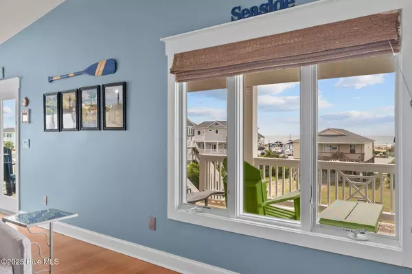 Oak Island, NC 28465,1404 E Dolphin DR