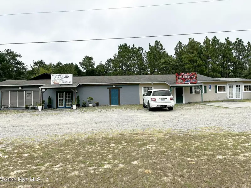 5011 Us-1 HWY, Vass, NC 28394