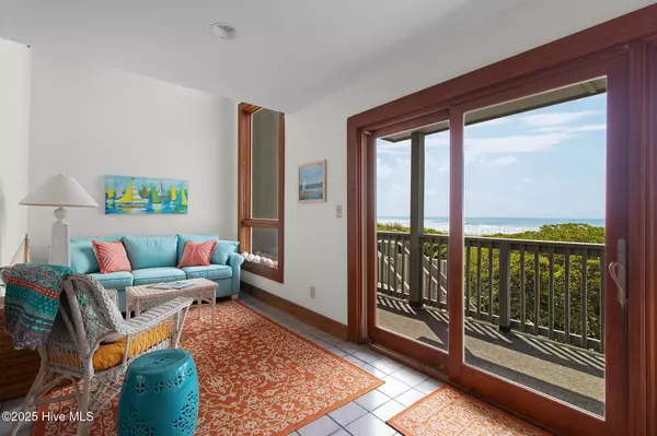 Pine Knoll Shores, NC 28512,319 Salter Path RD #10 Sun Bay