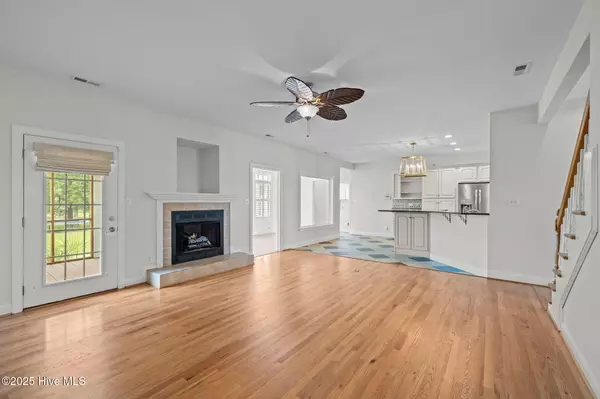 Morehead City, NC 28557,1401 Dills Creek LN