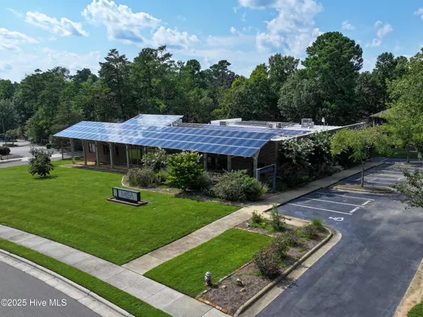 605 Eastowne DR, Chapel Hill, NC 27514