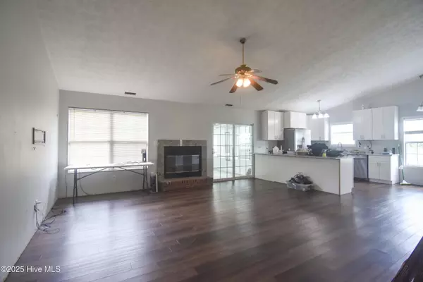 Havelock, NC 28532,409 Rice LN