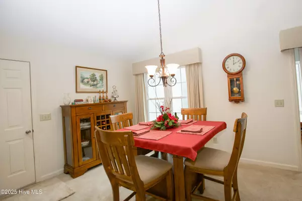 Pinehurst, NC 28374,1 Maverick PL