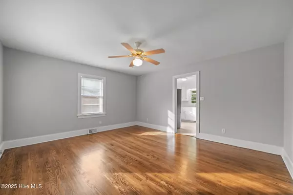 Greenville, NC 27858,2405 Jefferson DR