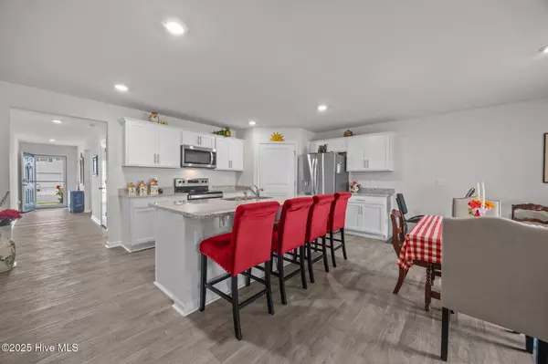 Greenville, NC 27834,3225 Carr DR