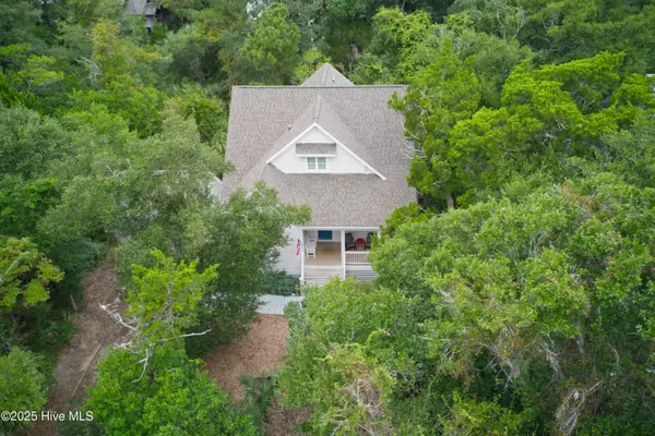 Bald Head Island, NC 28461,205 Muscadine