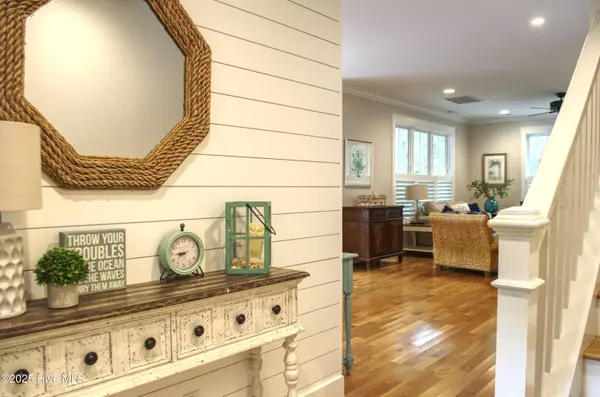 Bald Head Island, NC 28461,205 Muscadine