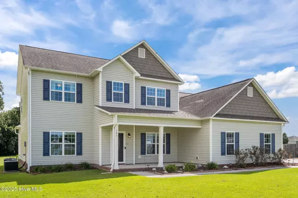 101 River Bluff DR, Jacksonville, NC 28540