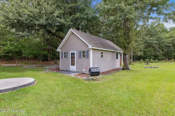 Dudley, NC 28333,104 Jordan-Elizabeth CT