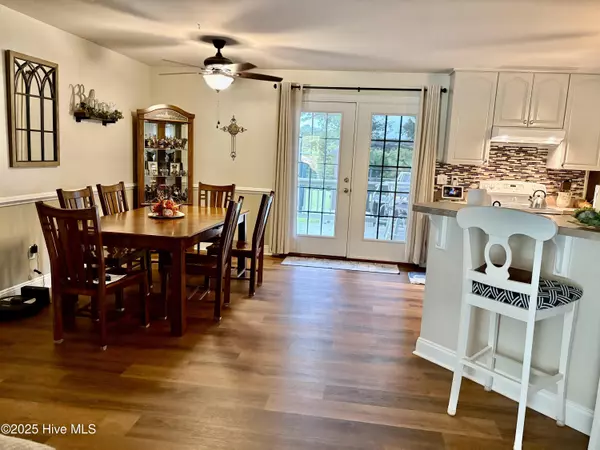 Vanceboro, NC 28586,118 Swift Creek RD