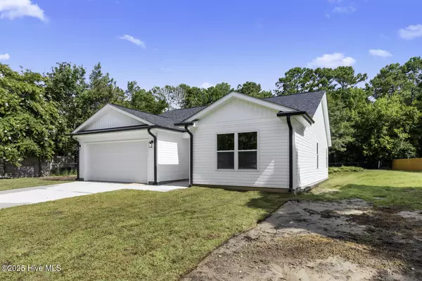 Jacksonville, NC 28546,313 Pinewood DR